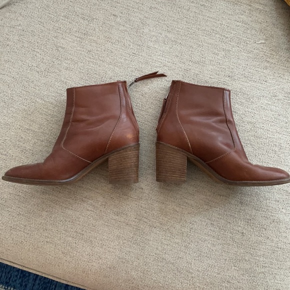 Madewell Ames Brown Cognac Leather Boots Womens Sz 5 Zip Booties Stacked Heels - Picture 3 of 5